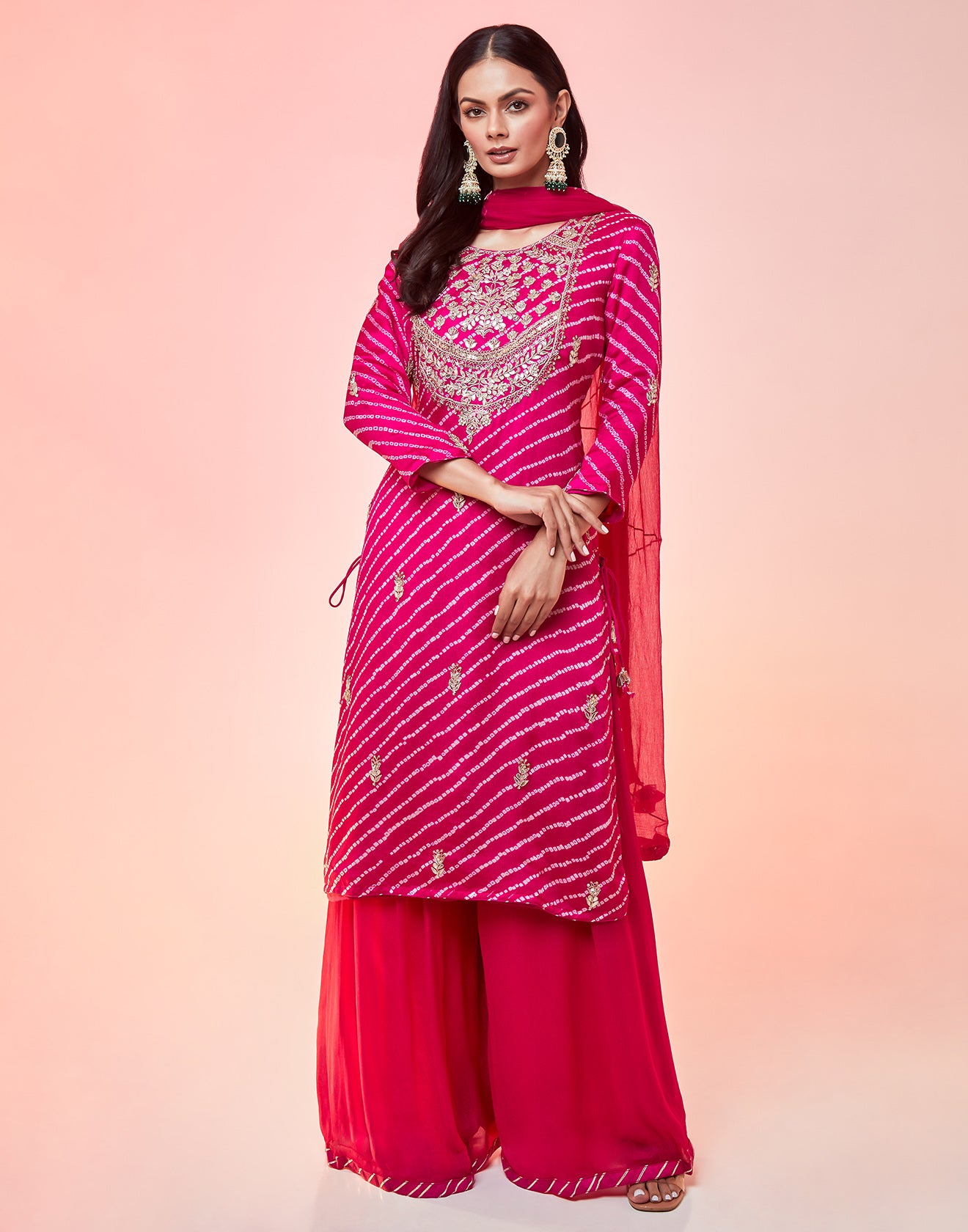 Buy Hot Pink And Magenta Shaded Bandhani In Process Bright Pink