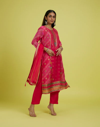 Berry Pink Bandhej Festive Kurta Set