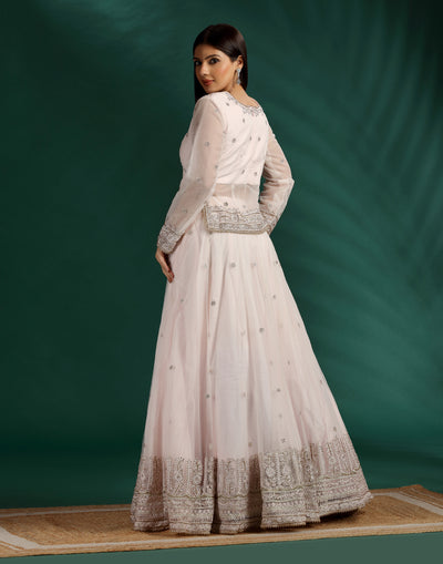 latest bridal lehenga designs 2025