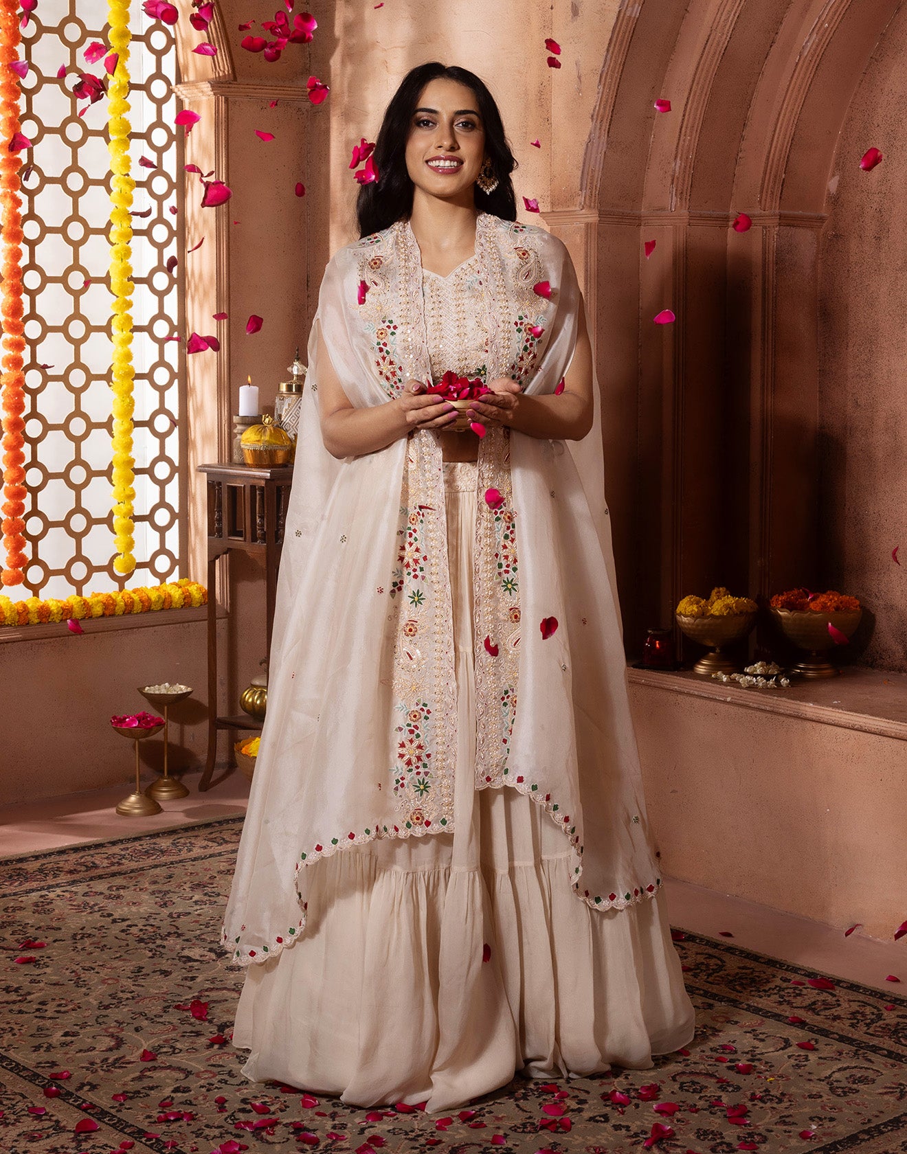 Chantilly White Embroidered Festive Fusion Set