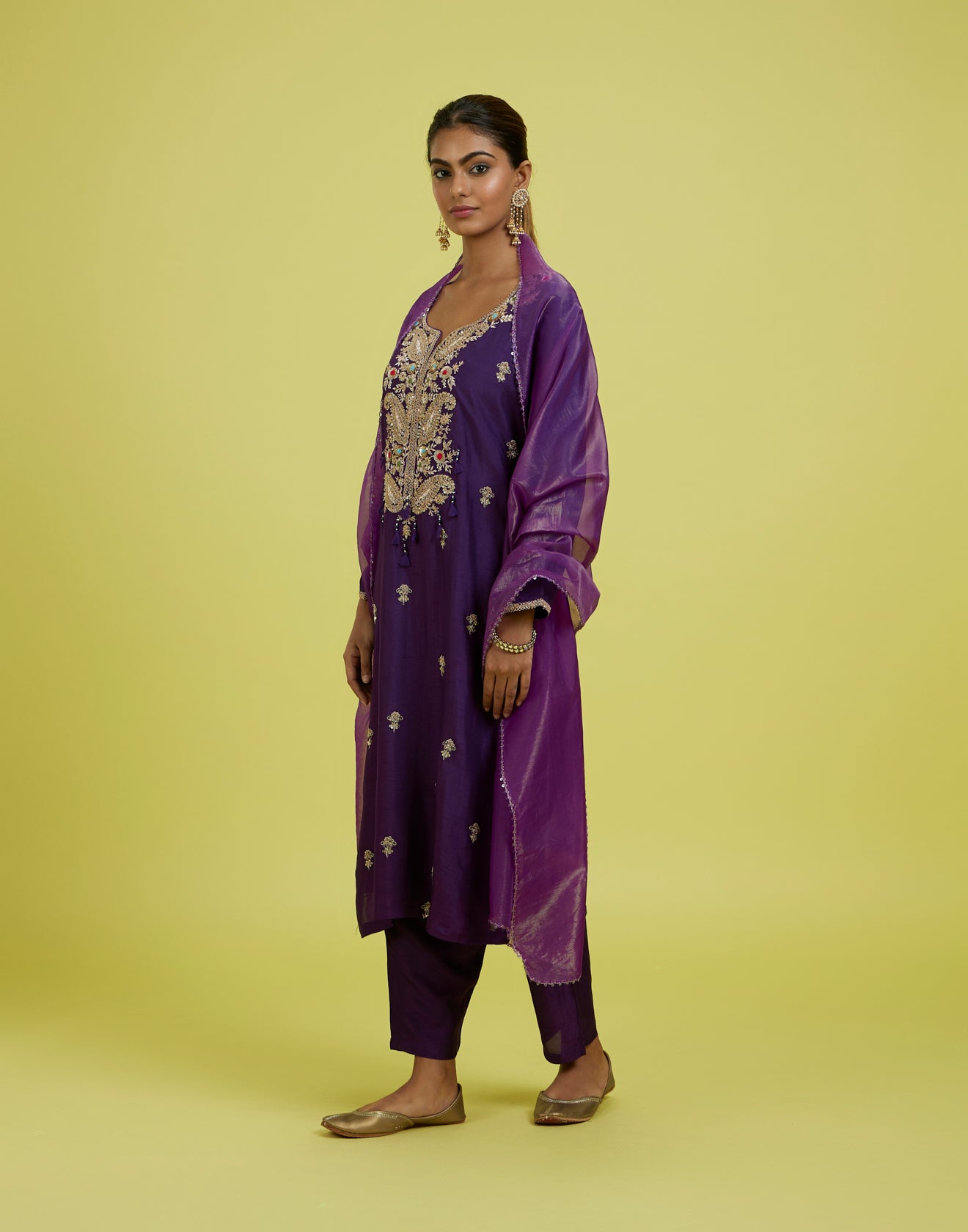 Dome Purple Paisley Embroidery Kurta Set