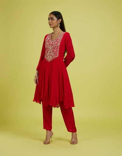 Mastani Laal Zardosi Embroidered Co-Ord Kurta Set