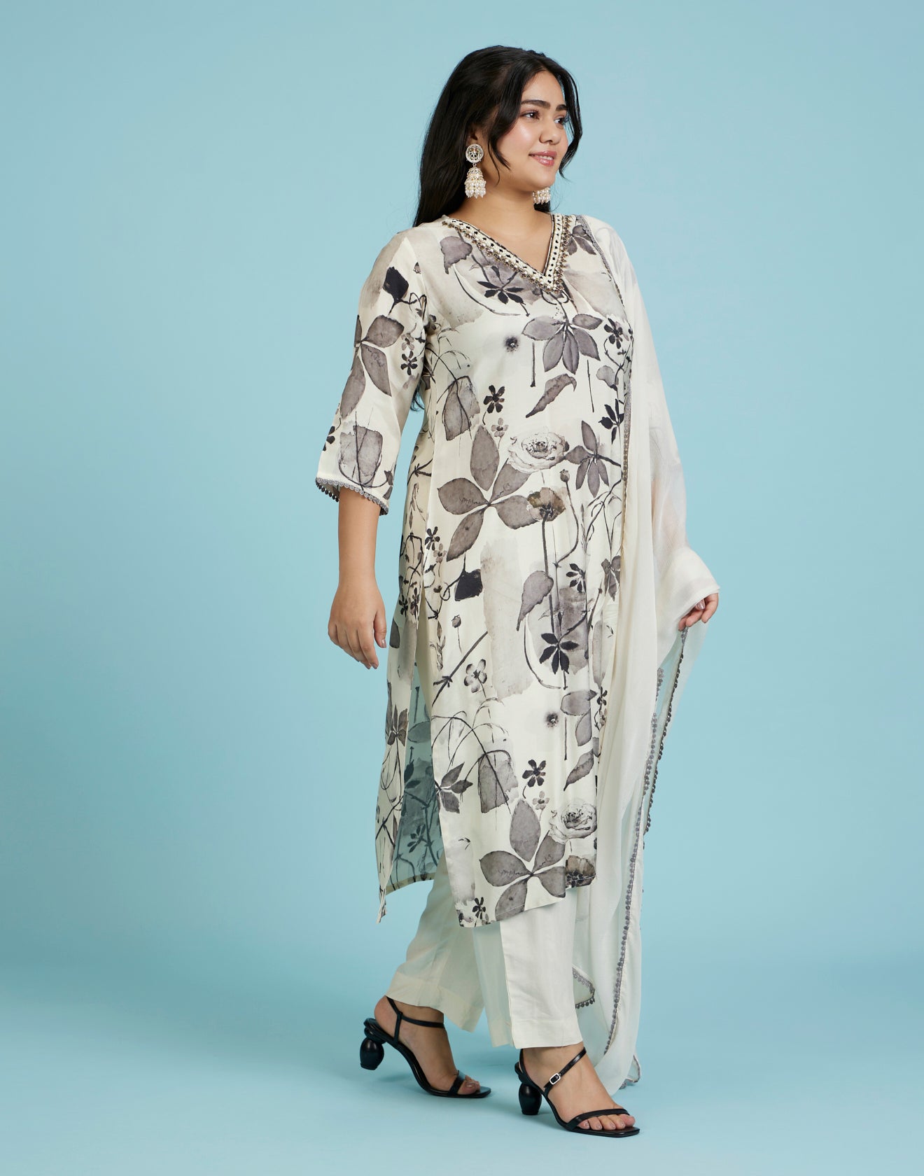 Monochromatic Gardenia Printed Kurta Set