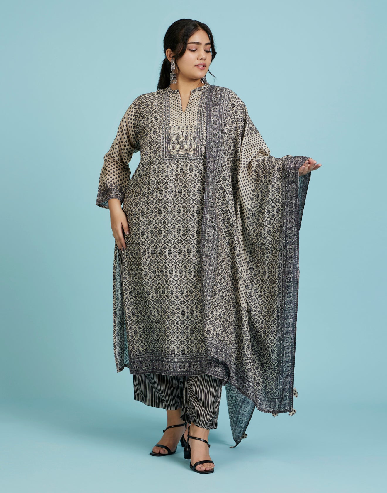 Off-White And Black Ethnic Workwear Kurta Set