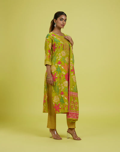 Parakeet Yellow Floral Printed Kurta Set