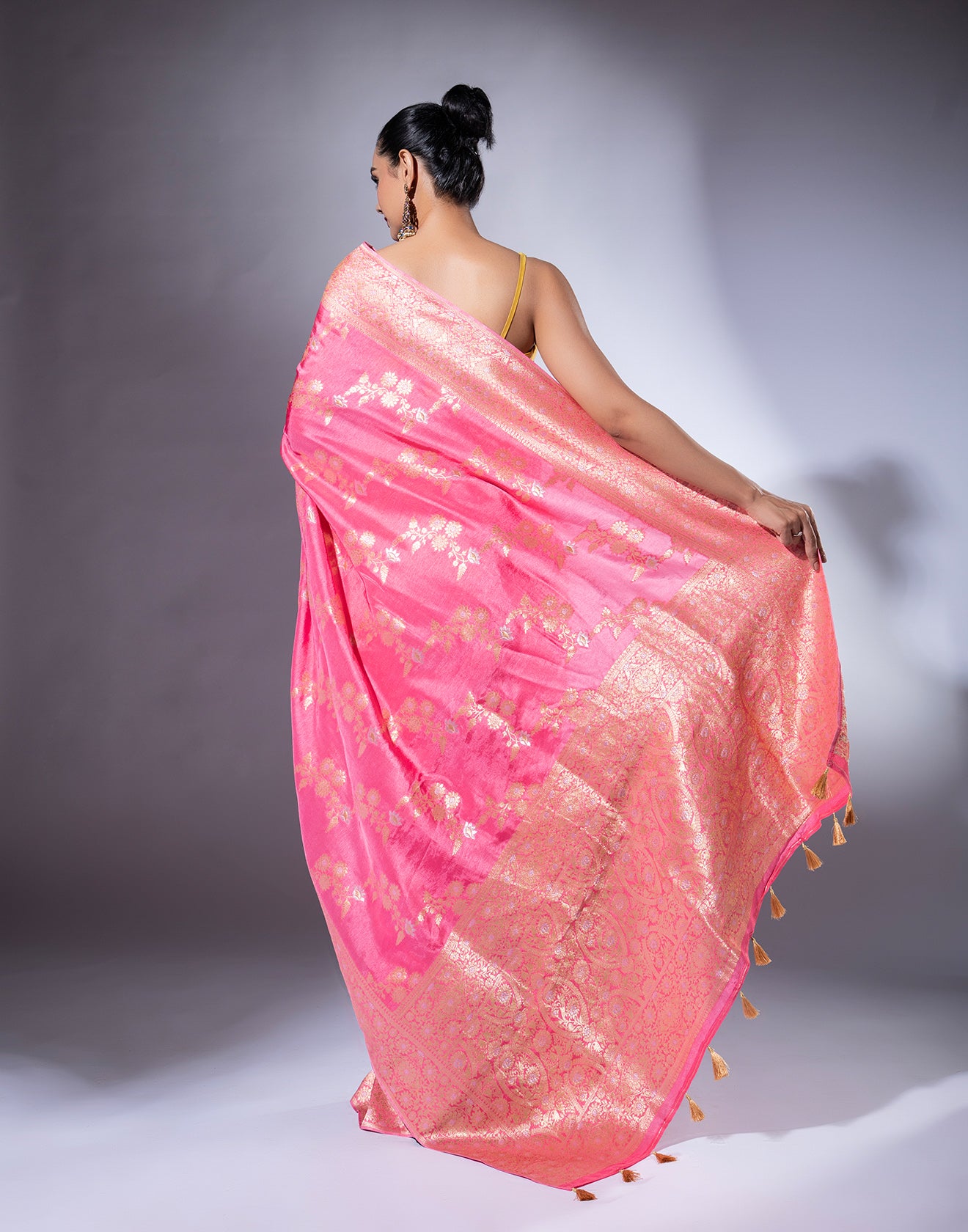 Peach Baby Pink Woven Saree In Golden Weave