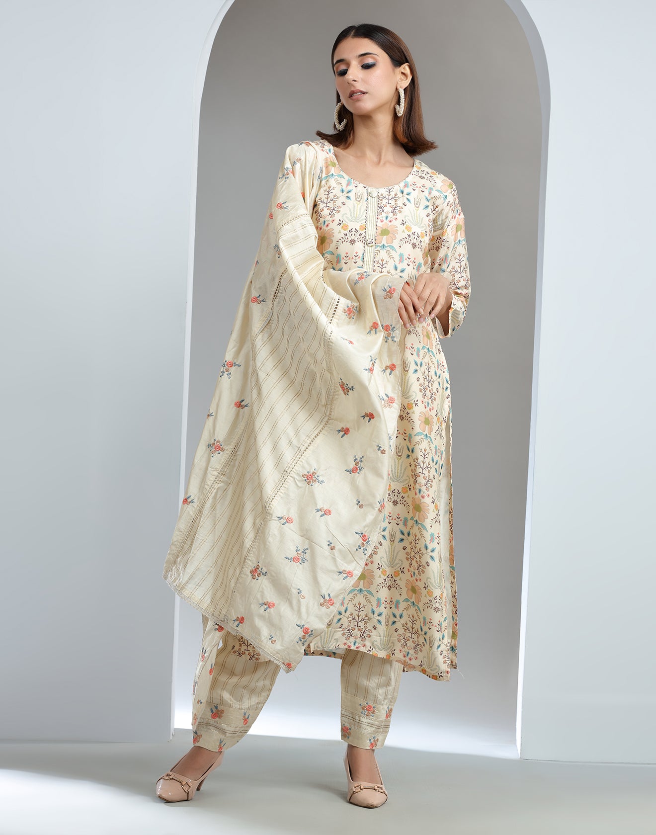 Powder White Printed Kurta Set