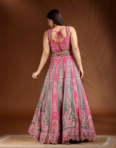 latest lehenga designs for wedding