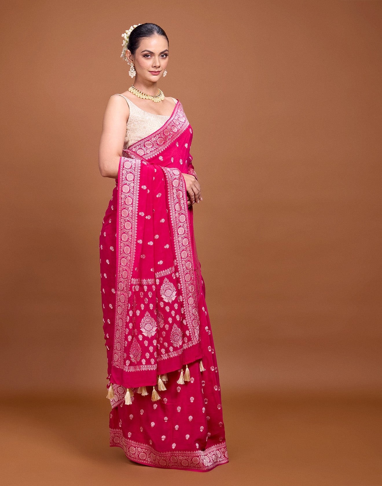 Raani Pink Phool Butta Silk Saree