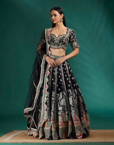 latest lehenga designs for wedding
