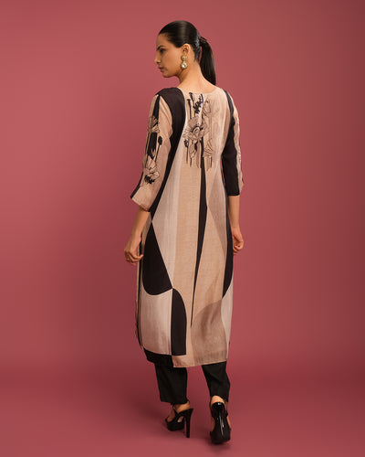 Black & Golden Beige Abstract Printed Blended Silk Kurta Set