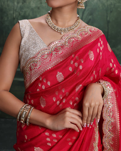 Cerisé Charm Dola Silk Scallop Edged Embroidered Saree