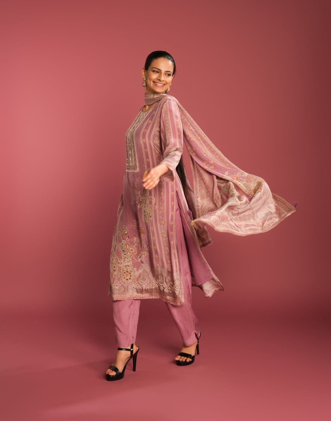 Lavender Love Printed Crepe Silk Kurta Set