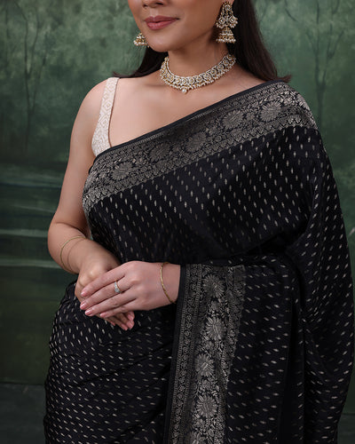 Midnight Charm Dola Silk Saree With Unstitched Blouse Fabric