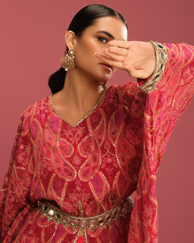 Rosé Fuchsia Paisley Printed Cape With Skirt Set