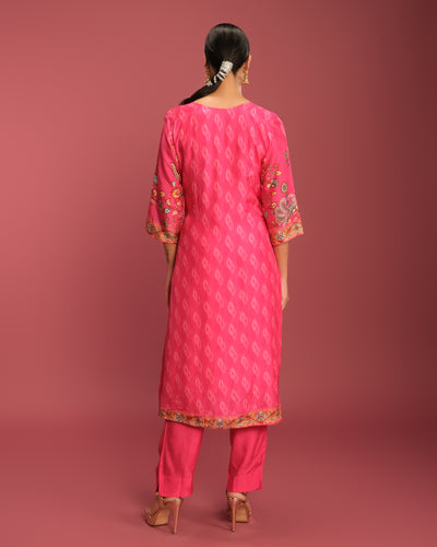 Vibrant Fuschia Ikkat & Kalamkari Printed Kurta Set