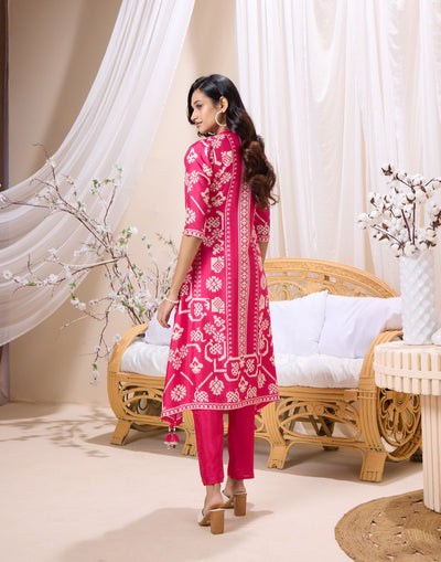 Vibrant Pop Blended Silk Asymmetric Kurta Set With Necklace